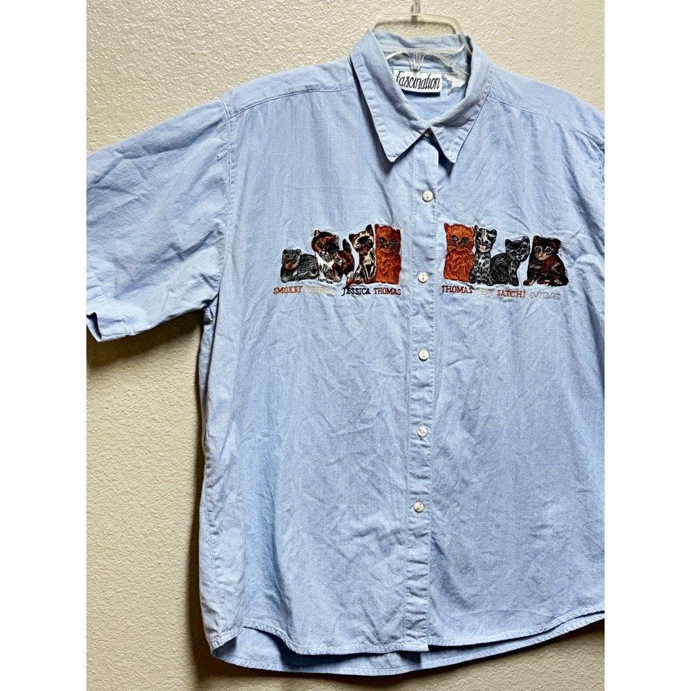 Fascination Men's Unisex L Blue Short Sleeve Button-Up Shirt Embroidered Cats